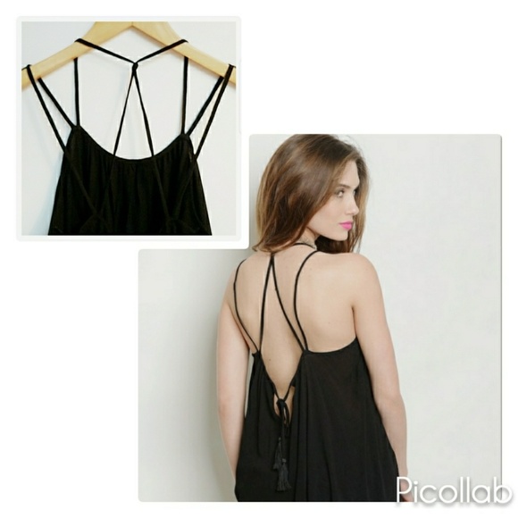 Handkerchief Lace Hem Tunic top - Picture 3 of 4